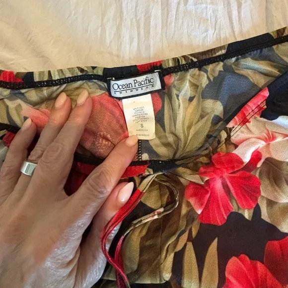 OP Tropical Sheer Floral Pants - Picture 2 of 3